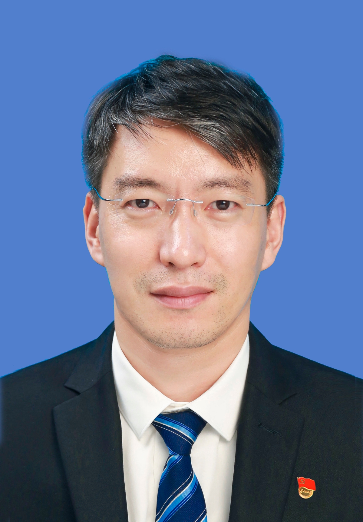 俞旦